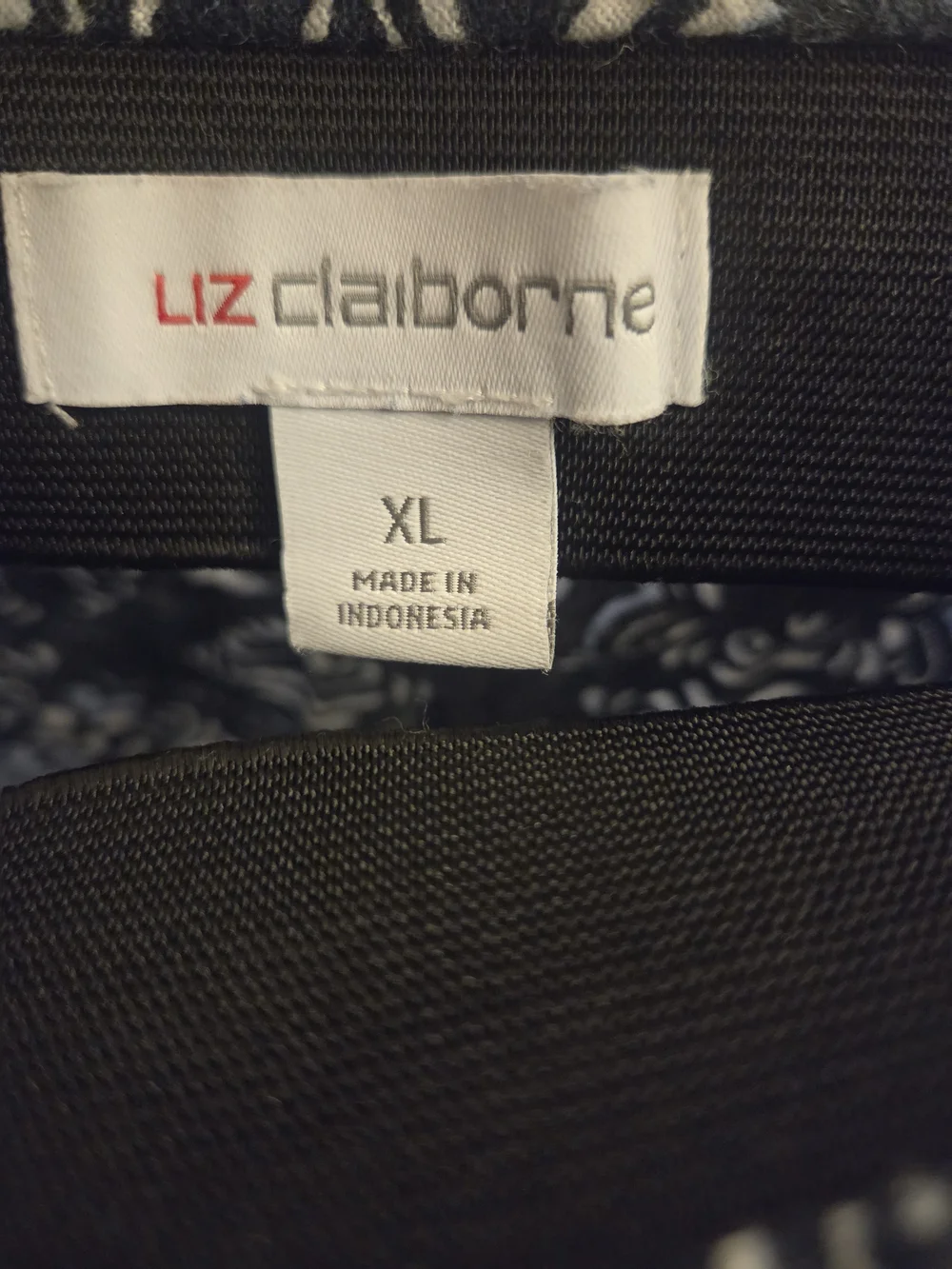 Liz Claiborne elastic band